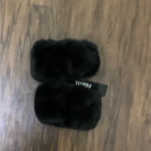 WHBM faux fur cuffs - Picture 6 of 8